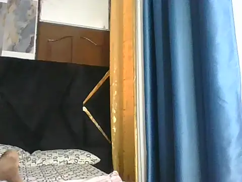 vannessa online show from 07/07/26, 07:23
