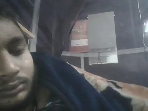 Snapshot of ShivamFactor3 chatting on 10/24/25, 01:35 ShivamFactor3 online show from 10/24/25, 01:35