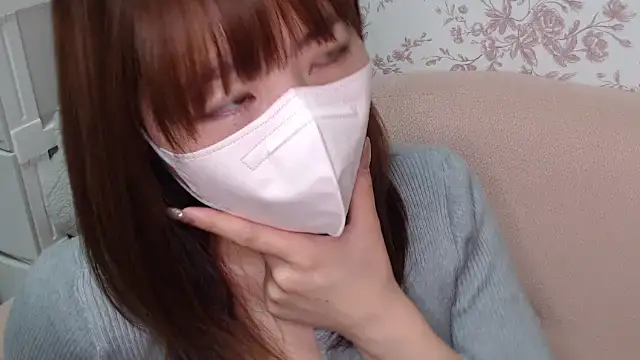 mei hosina online show from 09/17/25, 03:35