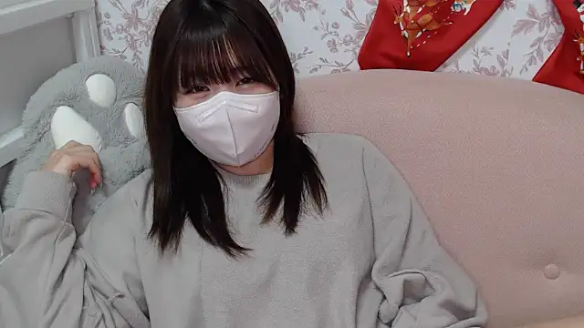 Snapshot of mei_hosina chatting on 12/04/25, 03:43 mei hosina online show from 12/04/25, 03:43