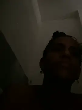 AlexaWarner online show from 05/20/26, 03:40