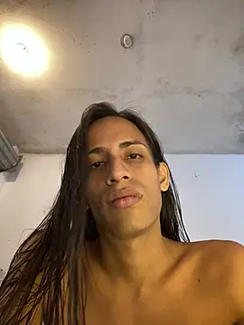 AlexaWarner online show from 06/22/26, 10:07