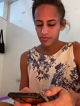 AlexaWarner online show from 07/26/26, 07:32