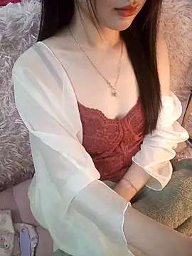 Snapshot of Lovely_kute chatting on 03/15/26, 05:19 Lovely kute online show from 03/15/26, 05:19