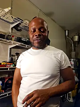 Snapshot of personalityalwayswins2 chatting on 09/17/25, 05:31 personalityalwayswins2 online show from 09/17/25, 05:31