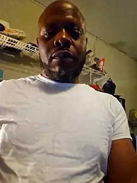 Snapshot of personalityalwayswins2 chatting on 10/14/25, 03:40 personalityalwayswins2 online show from 10/14/25, 03:40