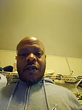 Snapshot of personalityalwayswins2 chatting on 11/10/25, 03:05 personalityalwayswins2 online show from 11/10/25, 03:05