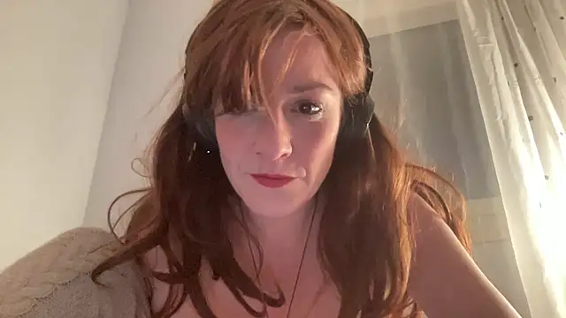 Snapshot of maythegr8ness chatting on 03/09/25, 01:48 maythegr8ness online show from 03/09/25, 01:48