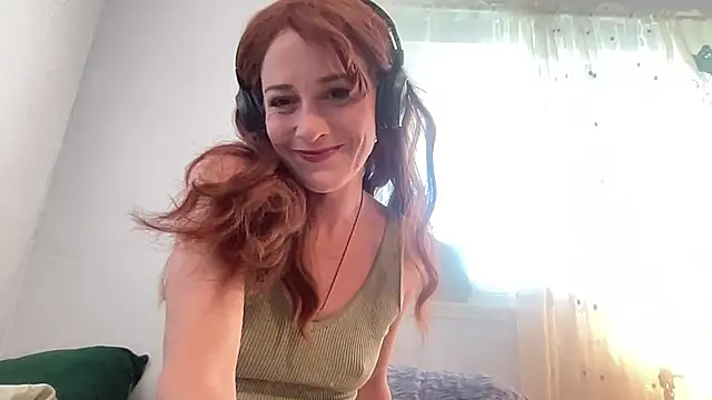 Snapshot of maythegr8ness chatting on 03/09/25, 09:03 maythegr8ness online show from 03/09/25, 09:03