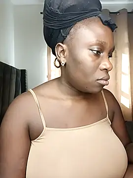 Snapshot of Golden_diver chatting on 10/08/25, 06:00 Golden diver online show from 10/08/25, 06:00