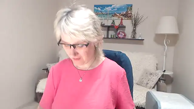 FleurMays online show from 04/30/26, 03:24