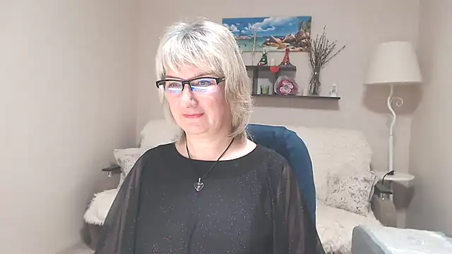 FleurMays online show from 06/13/26, 05:16