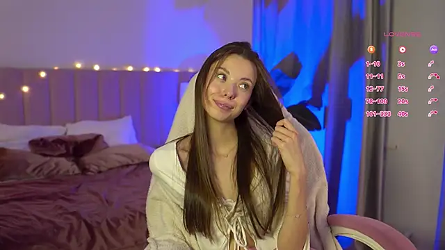 Snapshot of Goldy_Grace_ chatting on 09/19/25, 11:44 Goldy Grace  online show from 09/19/25, 11:44