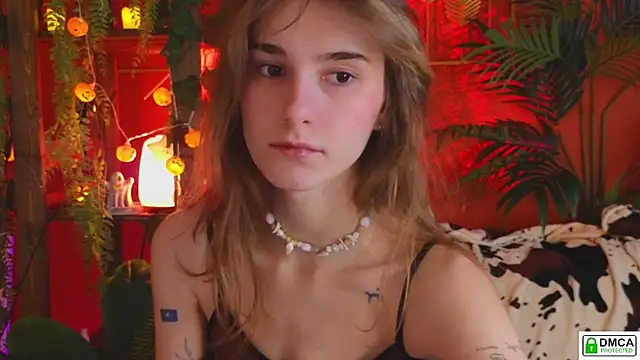 Snapshot of Era_Robinhood chatting on 10/25/25, 07:27 Era Robinhood online show from 10/25/25, 07:27