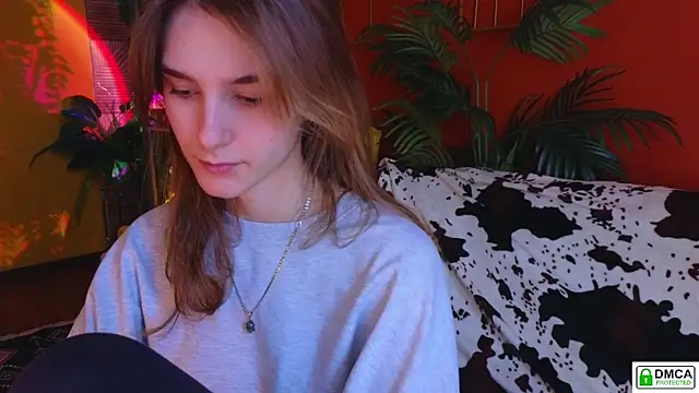 Snapshot of Era_Robinhood chatting on 11/19/25, 11:21 Era Robinhood online show from 11/19/25, 11:21