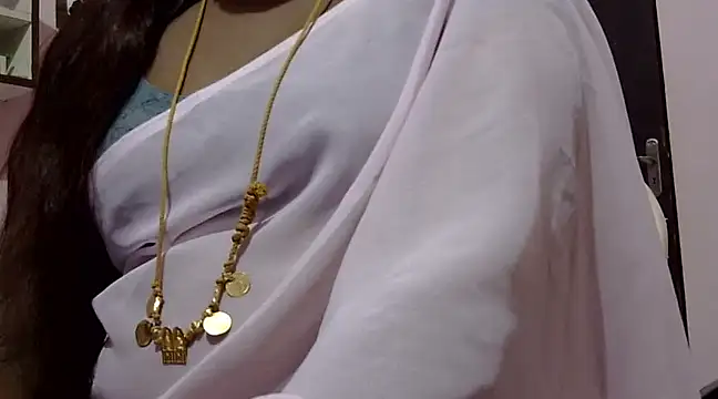 Snapshot of Hot_akshara chatting on 02/21/25, 04:51 Hot akshara online show from 02/21/25, 04:51