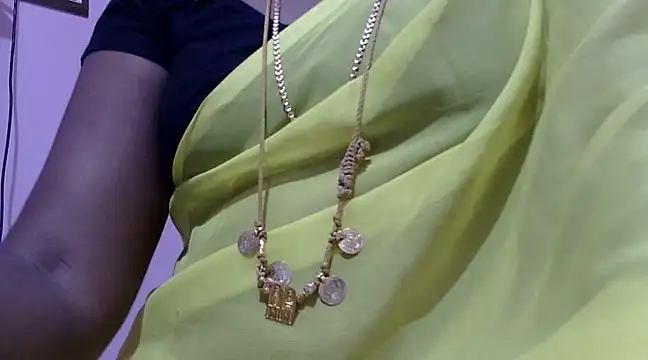 Snapshot of Hot_akshara chatting on 02/21/25, 06:48 Hot akshara online show from 02/21/25, 06:48