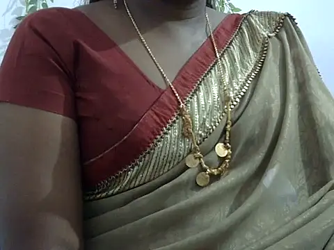 Snapshot of Hot_akshara chatting on 10/09/25, 03:43 Hot akshara online show from 10/09/25, 03:43