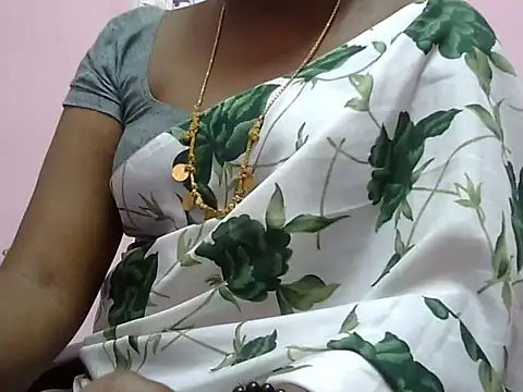 Snapshot of Hot_akshara chatting on 11/12/25, 04:57 Hot akshara online show from 11/12/25, 04:57