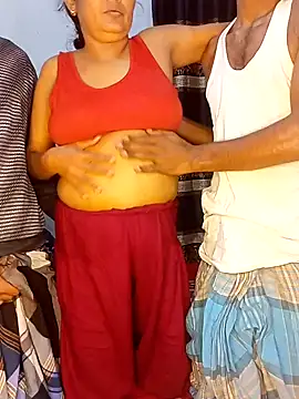 Snapshot of ArishaCouple chatting on 02/08/25, 11:22 ArishaCouple online show from 02/08/25, 11:22