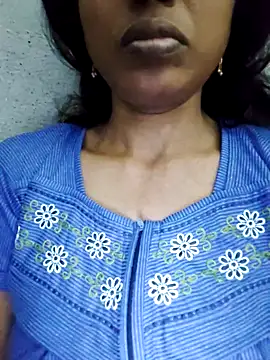 Snapshot of Gautami-telugu chatting on 09/23/25, 04:43 Gautami-telugu online show from 09/23/25, 04:43