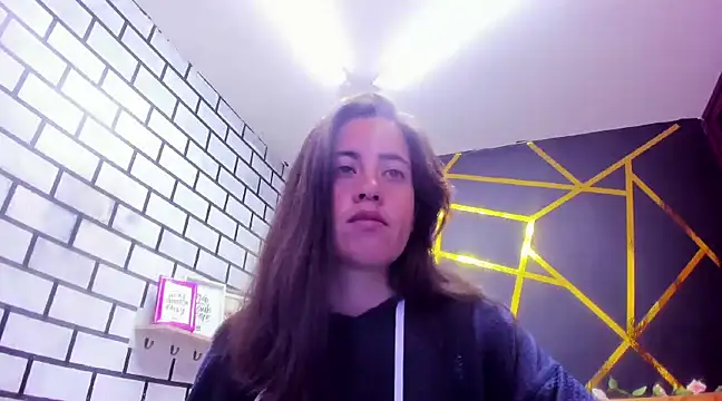 kathina giraldo online show from 12/02/24, 12:51