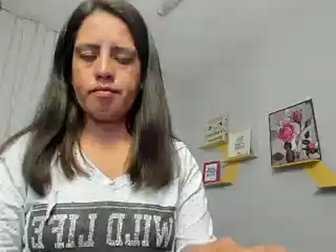 kathina giraldo online show from 01/30/25, 07:37