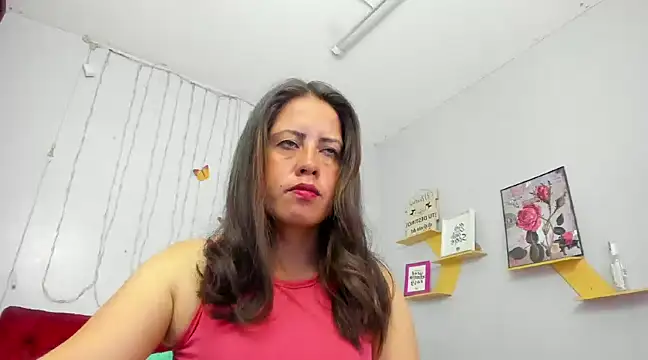 kathina giraldo online show from 03/01/25, 12:45