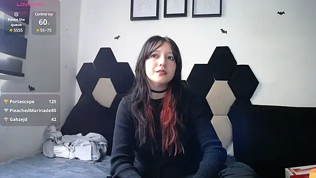 Maki Zein online show from 12/11/24, 09:12