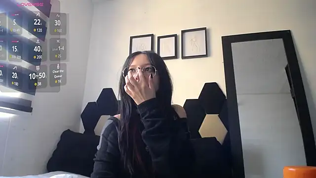 Maki Zein online show from 01/16/25, 03:24