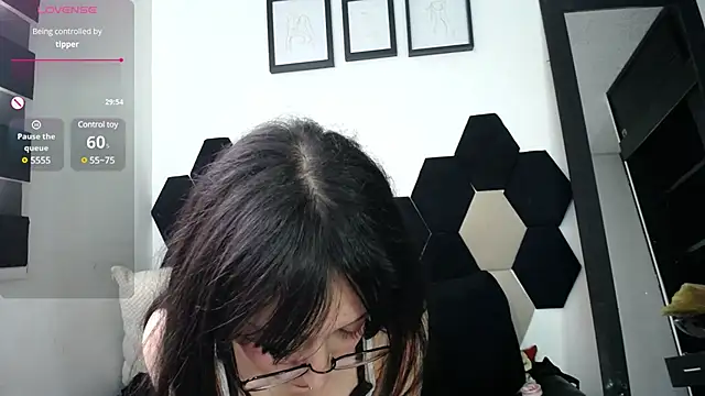 Maki Zein online show from 02/20/25, 04:36