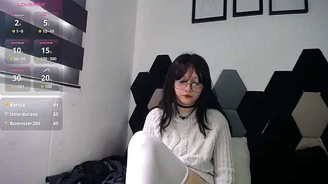 Maki Zein online show from 03/14/25, 04:09