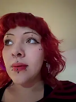 Sarah-Stoner online show from 07/05/26, 03:23