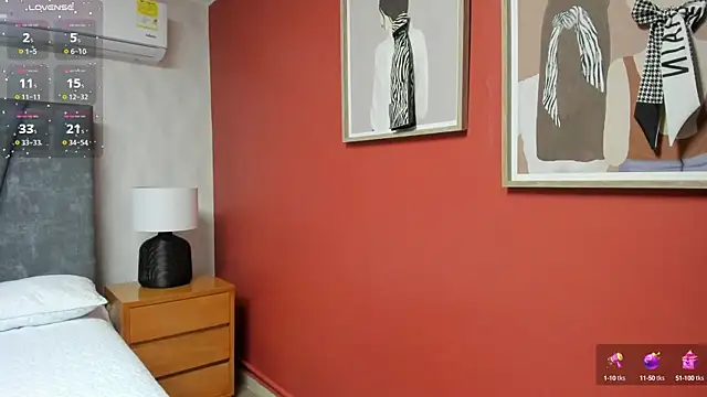 Snapshot of Ada__lee_ chatting on 10/02/25, 01:23 Ada  lee  online show from 10/02/25, 01:23