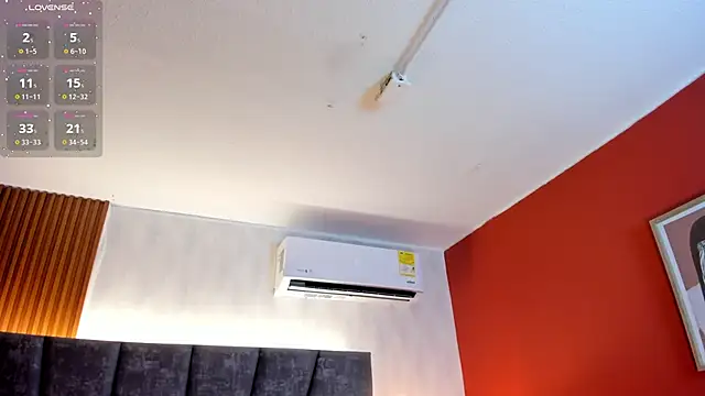 Ada  lee  online show from 11/05/25, 01:27