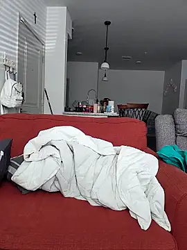 cinnaminnie online show from 09/30/25, 04:56