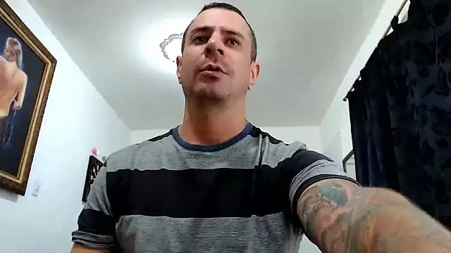 Snapshot of nicolay_74 chatting on 11/06/25, 12:55 nicolay 74 online show from 11/06/25, 12:55