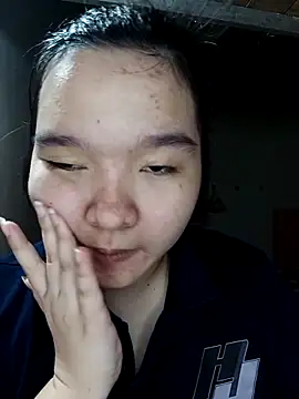 Thomgdee online show from 10/16/25, 01:17