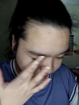 Thomgdee online show from 10/28/25, 01:31