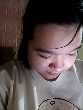 Snapshot of Thomgdee chatting on 02/05/26, 11:37 Thomgdee online show from 02/05/26, 11:37