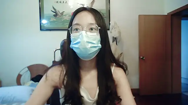 Snapshot of 2more-ss chatting on 09/22/25, 02:02 2more-ss online show from 09/22/25, 02:02