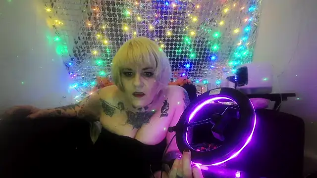 Hunniebunnie78 online show from 07/26/26, 03:04