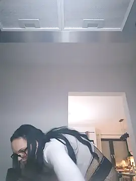 Snapshot of Jujuicy_97 chatting on 10/24/25, 06:15 Jujuicy 97 online show from 10/24/25, 06:15