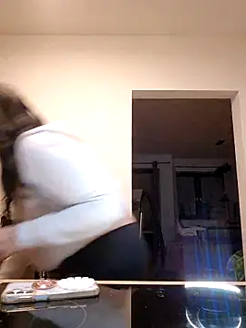 Snapshot of Jujuicy_97 chatting on 12/03/25, 06:39 Jujuicy 97 online show from 12/03/25, 06:39