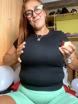anastasia and jordan online show from 02/12/25, 08:50