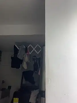 anastasia and jordan online show from 11/25/25, 07:52