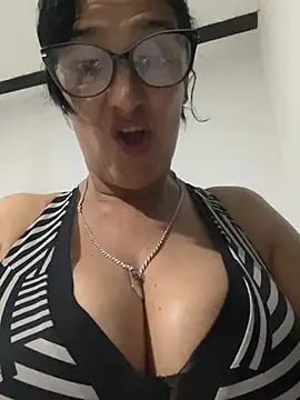 anastasia and jordan online show from 07/21/26, 11:01