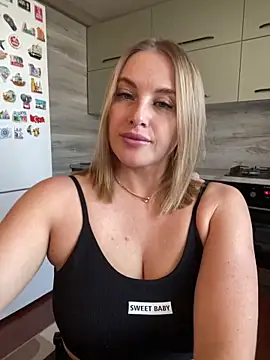 Cute Hot Alice online show from 05/05/26, 01:19