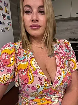 Cute Hot Alice online show from 06/07/26, 08:34