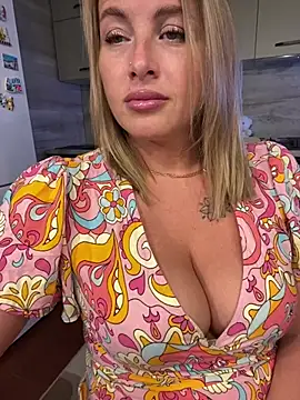 Cute Hot Alice online show from 06/28/26, 08:15